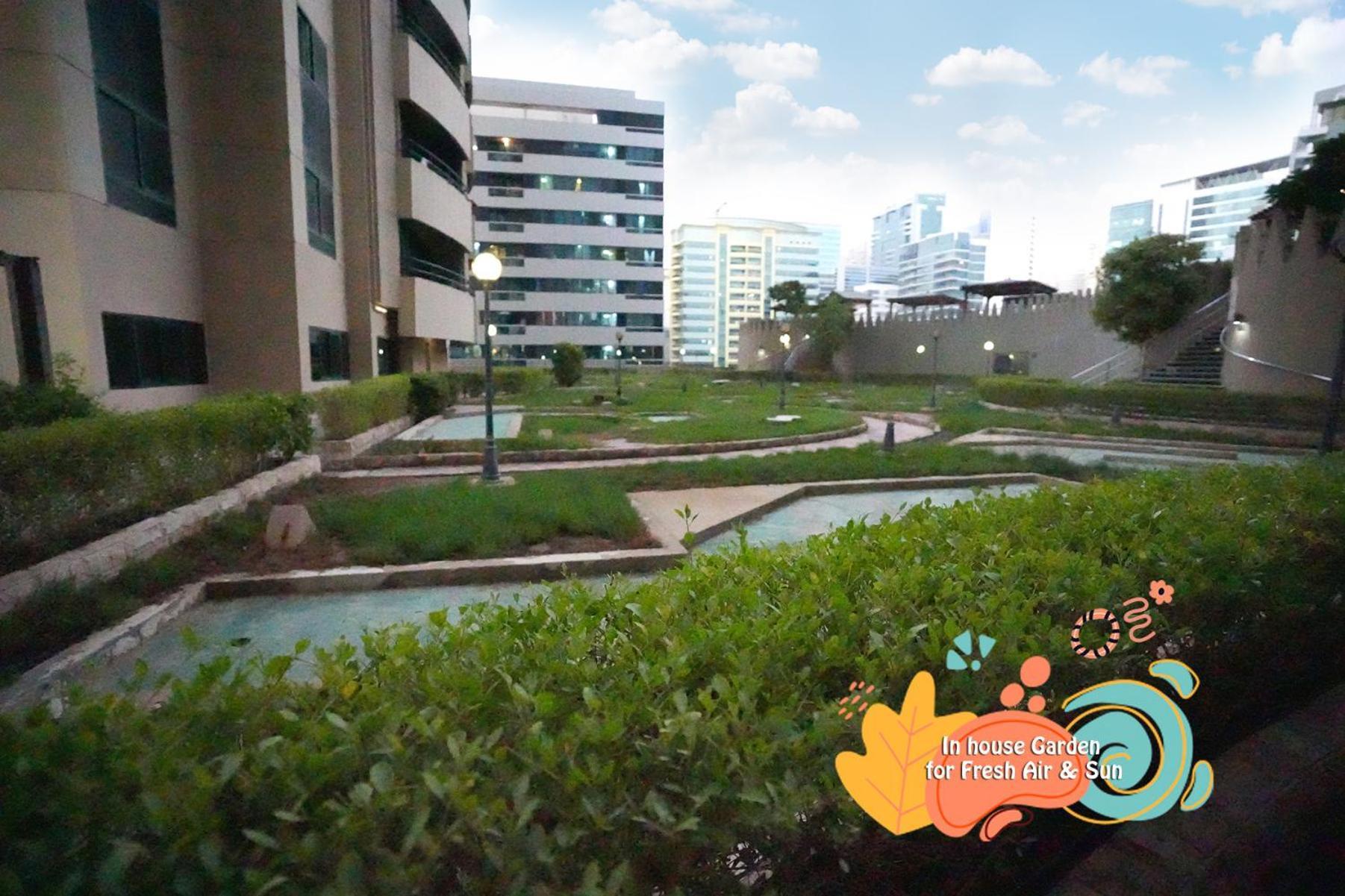 Quiet Partition Room In Tecom Barsha Heights ดูไบ ภายนอก รูปภาพ